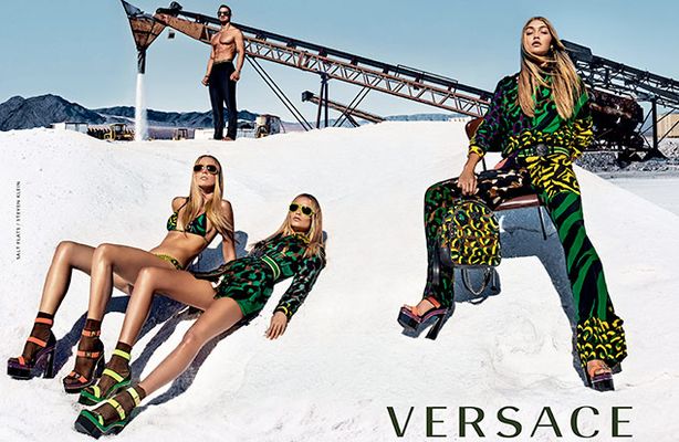 versace_ss16_ad_campaign_